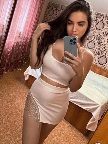 Юна